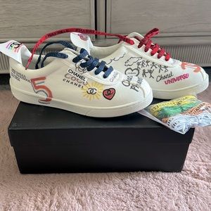 Cute Summery Sneakers! Brand new, never worn!